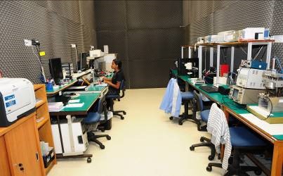An R&D lab at Intricon, a global leader in micromedical technology and joint development manufacturer